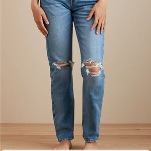 AE Comfort Stretch Waistband Mom Jeans